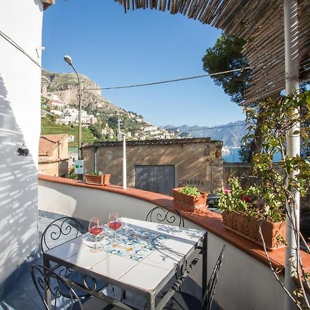 Appartamento House Sun And Moon Amalfi Esterno foto