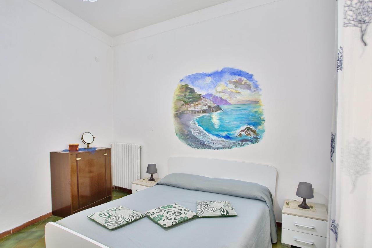 Appartamento House Sun And Moon Amalfi Esterno foto