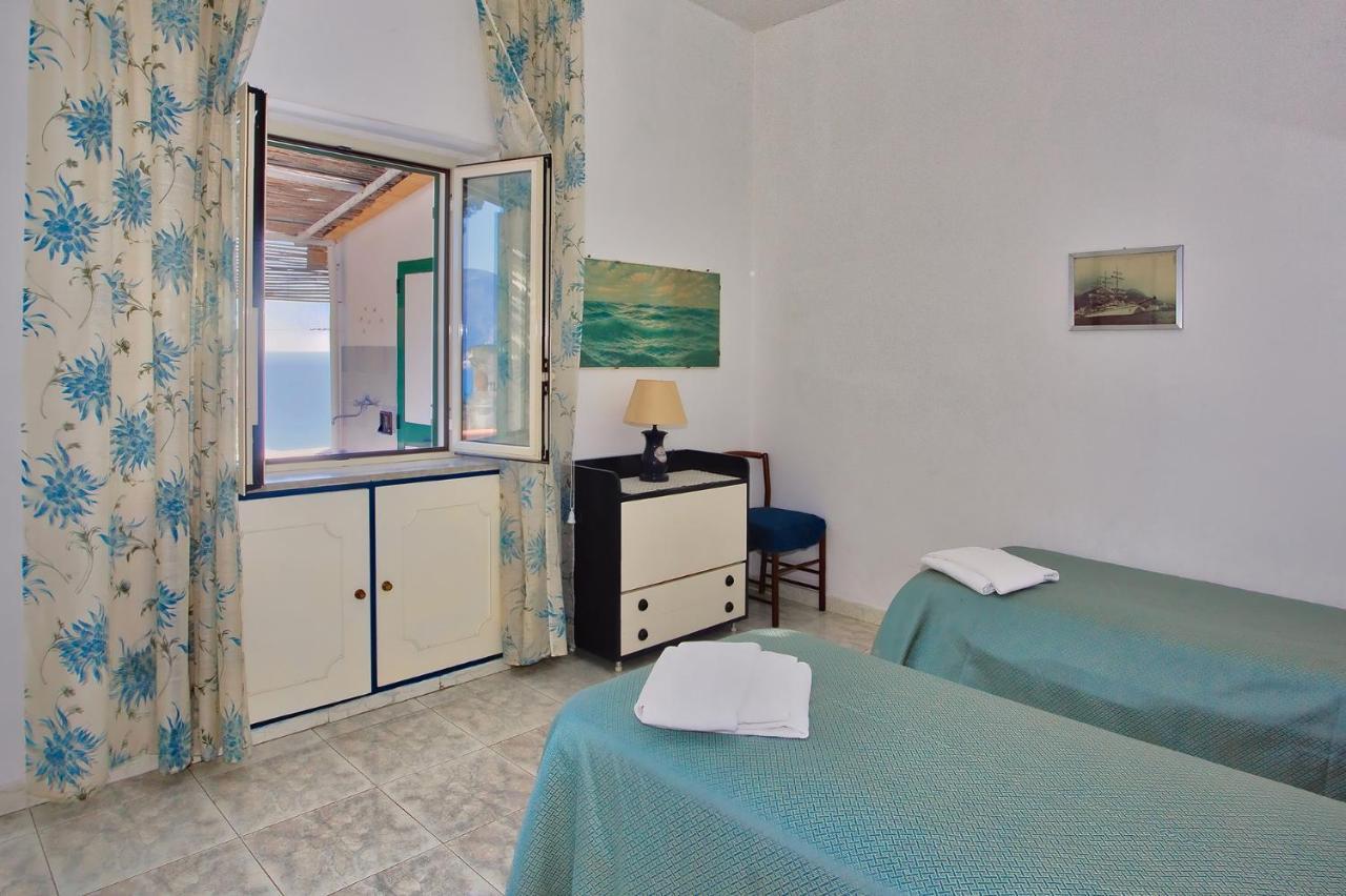 Appartamento House Sun And Moon Amalfi Esterno foto